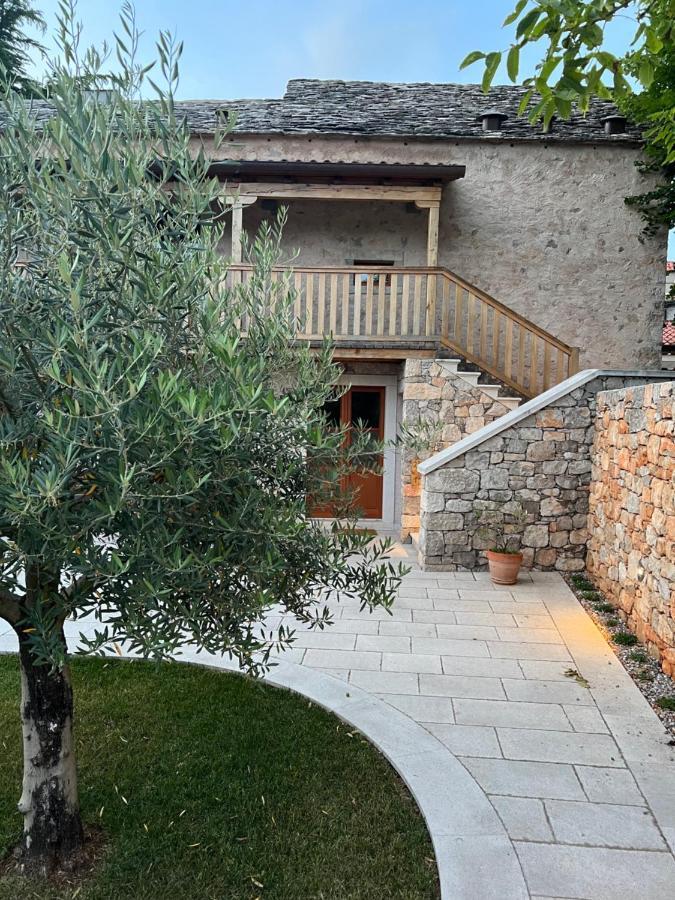 Appartamenti Minerva San Pelagio Eksteriør bilde