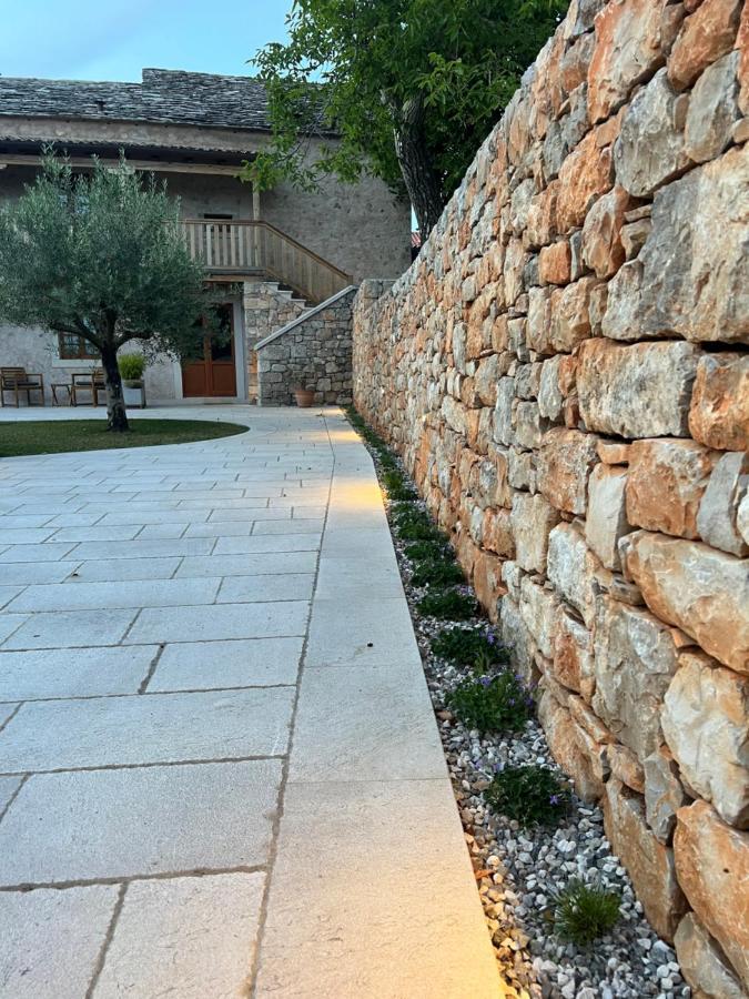 Appartamenti Minerva San Pelagio Eksteriør bilde